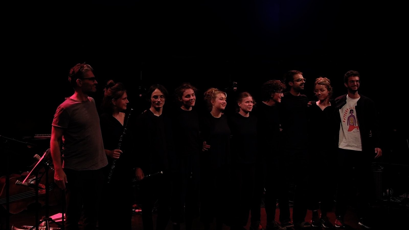 Bestiario Presente — ensemble and dancers